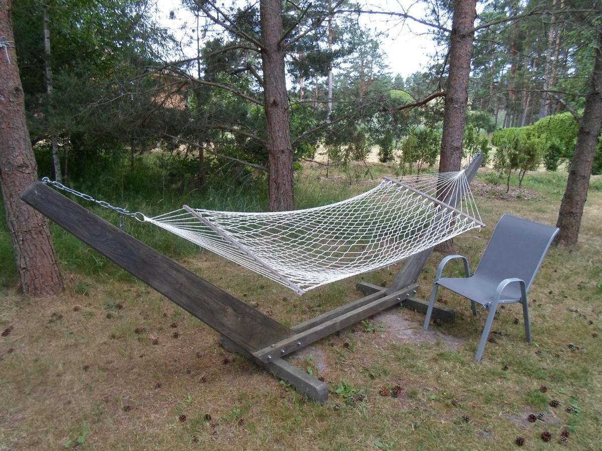 Tihase Puhkemajake Pärnu Buitenkant foto